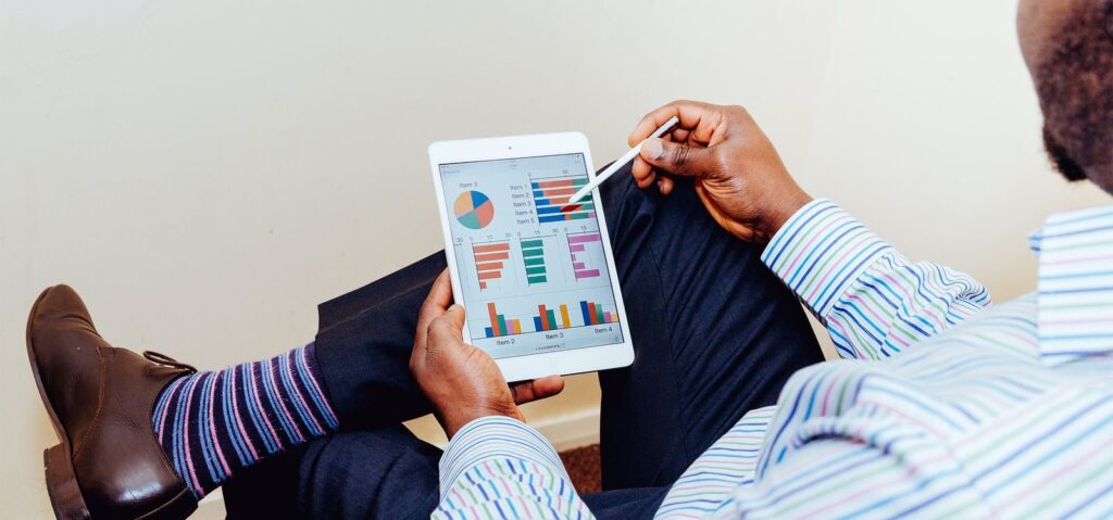 Data Driven Recruiting: The Importance of Tracking and Reporting on Candidates